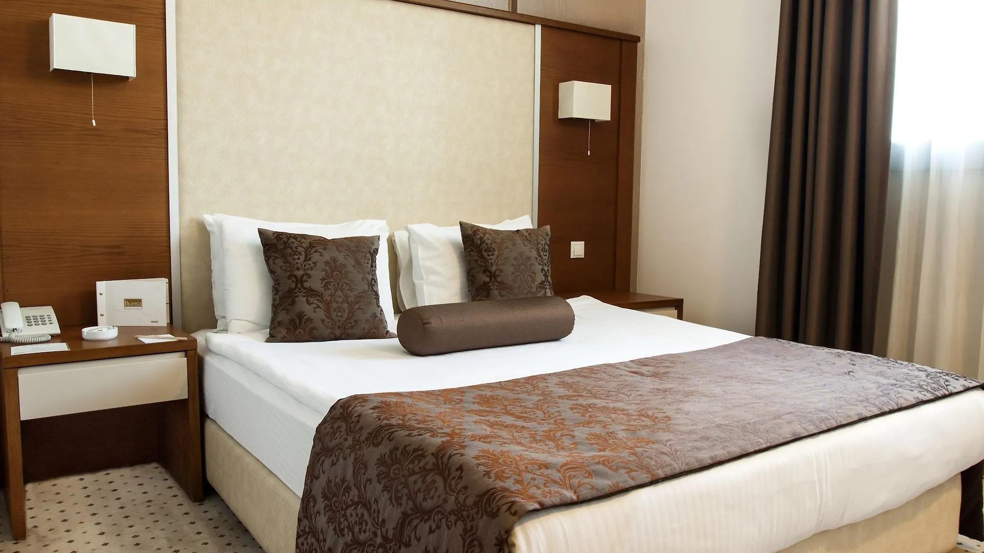 Blanca Hotel Esmirna