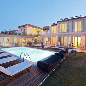 Sade ** Alaçatı