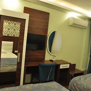 Madi Hotel
